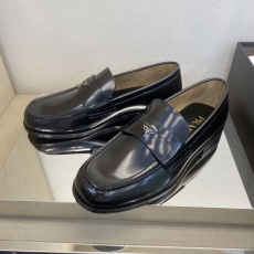 Prada Business Shoes